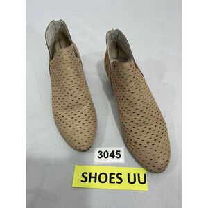 Womans Kenneth Cole Ny Size 7 M Cooper Beige Vented Zip Cut Out Booties